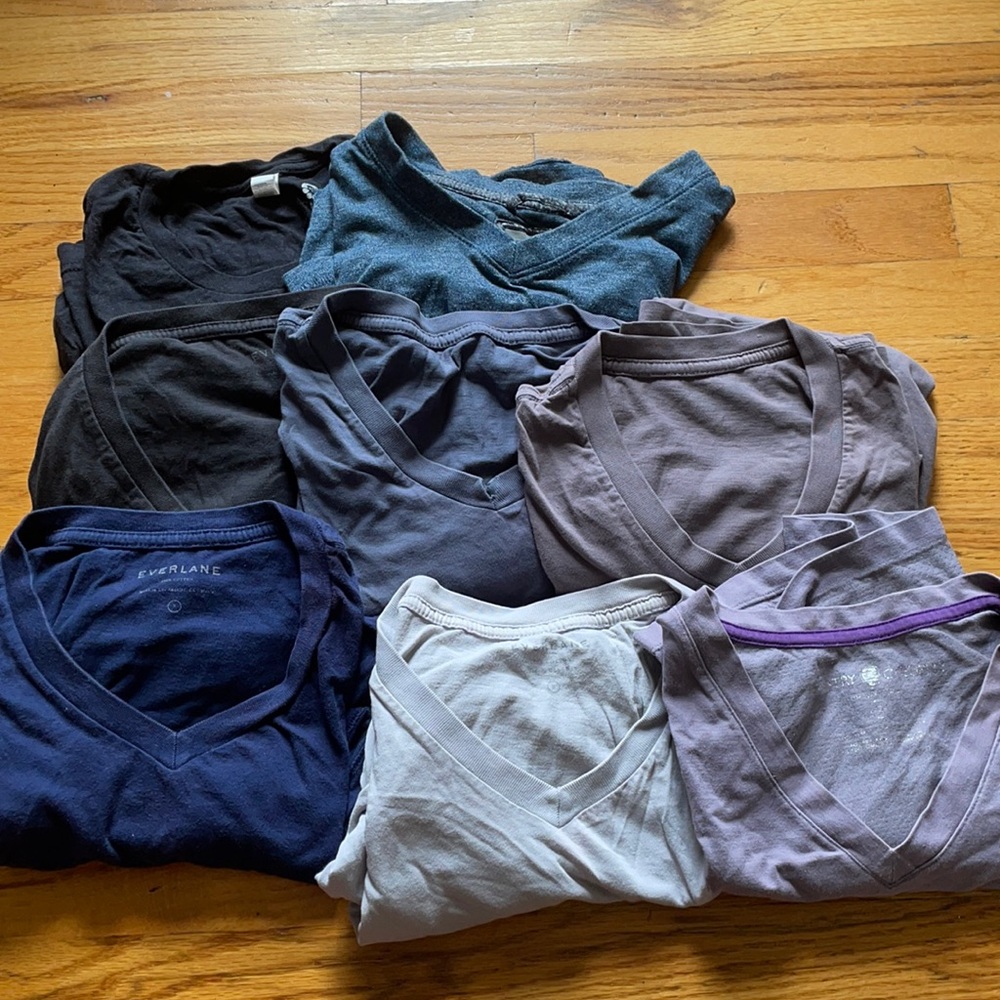 EVERLANE V NECK SHIRT BUNDLE